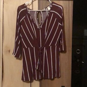 Daytrip Wine Tie-Front Stripe Top M